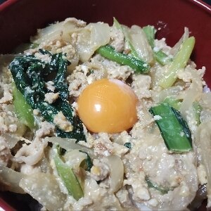 残りもので卵とじ丼